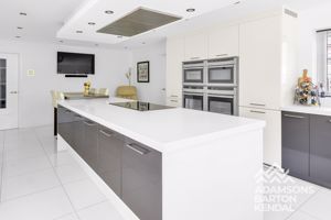 Photo 11- click for photo gallery